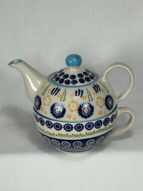 Structure porcelain, beautiful small tea pot with cup set